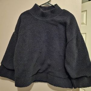 Black GAP sherpa top